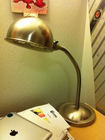 desk lamp $10 1