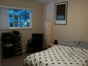 Nice, furnished 1B/1BA, Menlo Park/PA, available 8/25-10/3/13 2