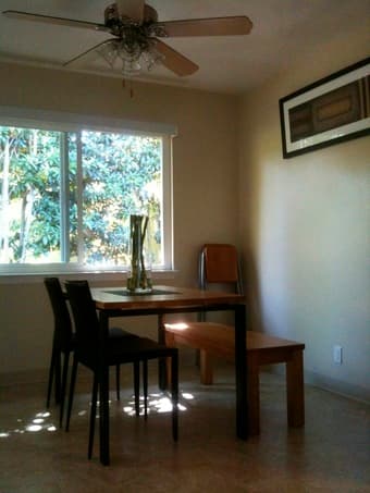 Nice, furnished 1B/1BA, Menlo Park/PA, available 8/25-10/3/13 3
