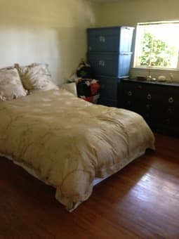 Need roommate ASAP for gorgeous 3br/1ba house in Menlo Park 3
