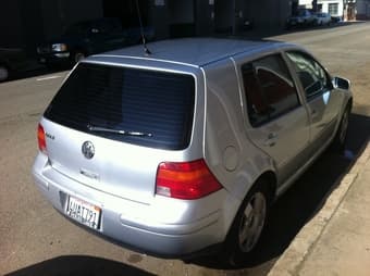 Volkswagen Golf 2001 1