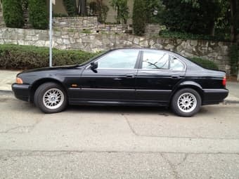 1998 BMW 528i, $2900, 195k miles 3