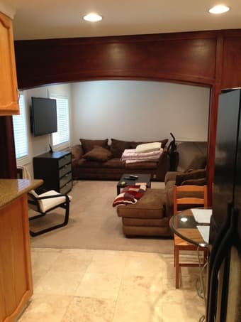 please READ! 2 spacious rooms redwood city, close to el camino 101 280 3