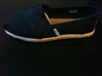New Toms Classics Freetown Women (W6/UK4/EU36) for $35 2
