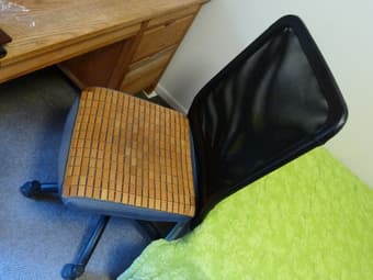 Chair for sale: $10 (for delivery +$2) 1