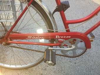 Vintage Schwinn Breeze ladies bicycle ($250) 2