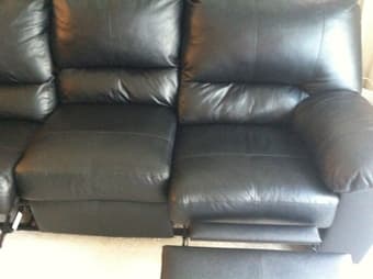 Luxury Reclinable Comfortable Leather Sofa - $320 (palo alto) 3