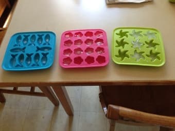 Ice trays with shapes - $ 3 for 3 trays 1