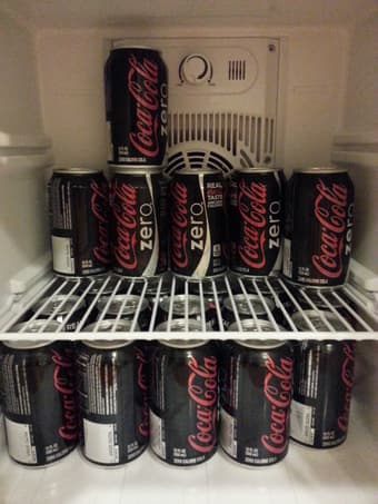 Mini Fridge - Quite, Environmental-Friendly, Just Like New! 3