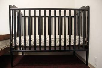 Crib + Mattress + Mattress Pad + 2 Sheets (palo alto) 2