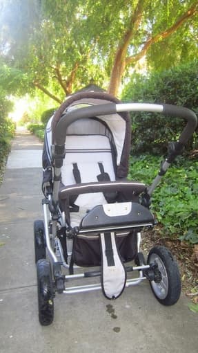 KID STROLLER 2