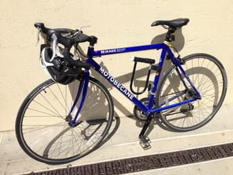 Aluminum 55cm Road Bikes for $350 1