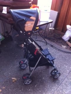 For Sale: lightweight umbrella stroller 1