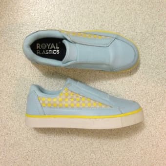 Baby Blue Sneakers (Size 6) by Royal Elastics $10 2
