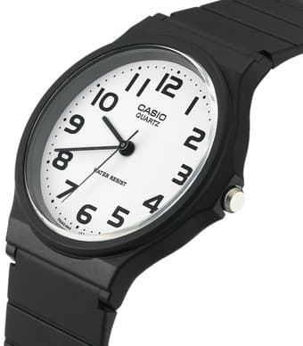 Casio wristwatch 1