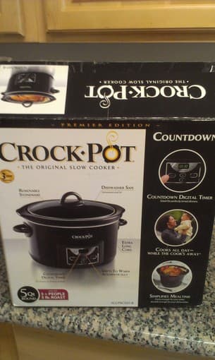 5qt Crockpot slow cooker, black, barely used, like new, $30 1