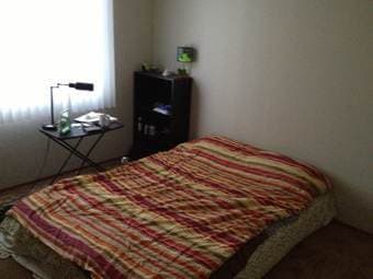大卧室出租$750(redwood city)(8月30号) 1