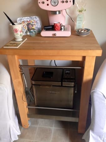 Solid wood rolling table cutting board 1