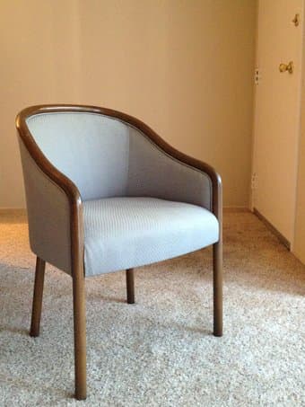For sale: file drawer, lamps, chair, bench, small table, twinXL sheets 2