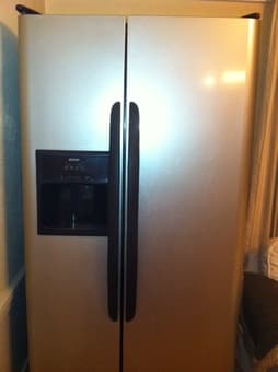 Kenmore side by side fridge in stainless steel color 1