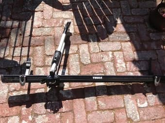 Thule Big Mouth Upright bike carrier $100 1