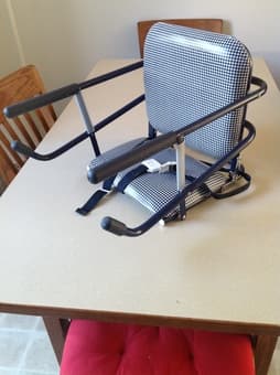 GRACO HOOK ON HIGH CHAIR!! 1