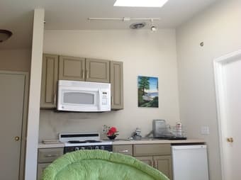 Palo Alto private suite house in Barron Park 2