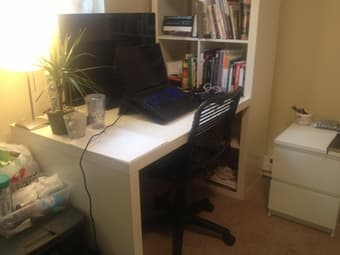 Bedroom Set! Queen Bed, Desk/Shelves/Small Dresser 1