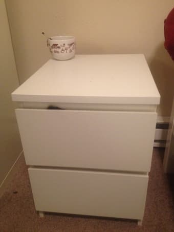 Bedroom Set! Queen Bed, Desk/Shelves/Small Dresser 3