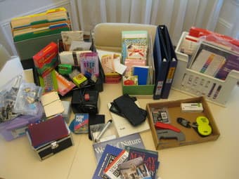 GREAT DEALS ON BAGS, SPORTS/LEISURE, HOUSEHOLD GOODS, OFFICE SUPPLIES 3