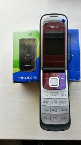 Nokia 2720 Fold - Deep Red (Unlocked) Cell Phone - Arabic/Persian/Urdu 1