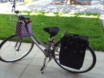 Giant Women Bike (all in all, contains everything you need) only $190 1