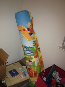 [SALE] Kid playmat and crib 1