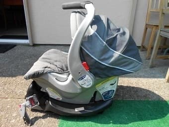 Baby carseat! 1