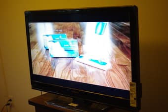 moving sell: 39 inches insignia LCD HDTV, 260 dollars 1