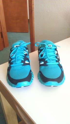 Nike Women's Free Run 2 70$ size 7.5 2