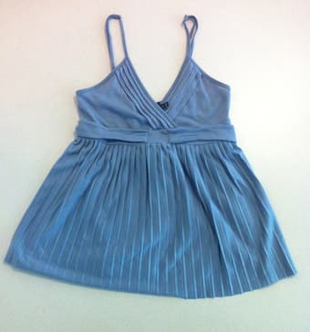 Women's Tops - Size XS, S 3