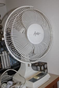 Table fan for $15 1