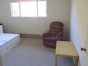 Sharing a big apt at sunnyvale/mountain view border (sunnyvale) 2