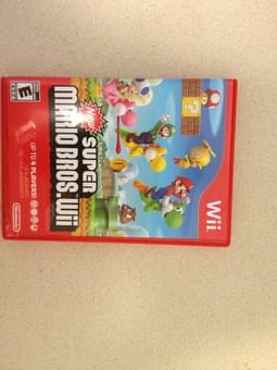 [moving sale] wii + 4 remotes + wii sports resort+ super mario, 240$ 2