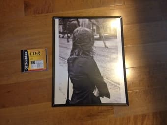 ** Different sizes of photo frames in VERY GOOD condition** 1
