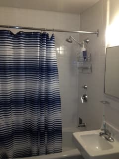 1BR/1BA apt in EV available over Xmas (Dec 9-Jan4) - awesome views! 3