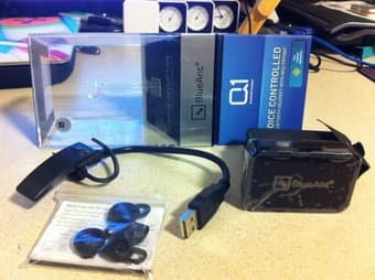 Bluetooth headset LIKE NEW $15 ***price reduced!!*** 1