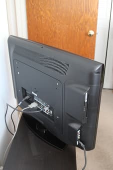 Coby TFDVD3295 32" 720p LCD TV and W/DVD player Combo ($249) 3