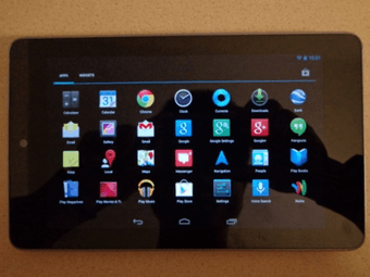 selling nexus 7 (1st gen, 16GB) 1
