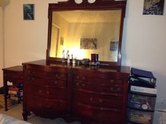 Antique dresser - $35 1
