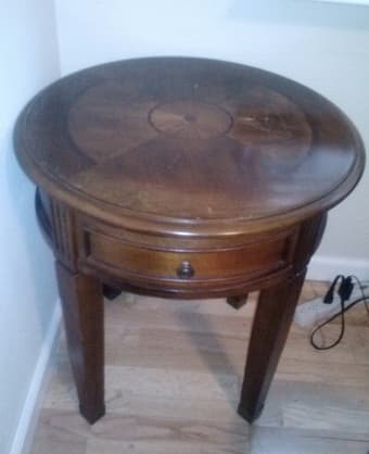 matching wood coffee table and end table 2
