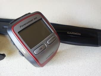 Garmin Forerunner 305 with HR monitor 2