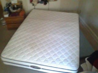 LAST ITEM: SPECIAL PRICE!!! BEAUTIFUL MATTRESS 3