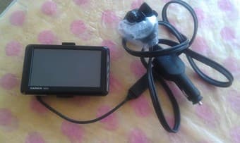 Garmin Nuvi 1390LMT 4.3" Portable GPS in great condition! $50 2
